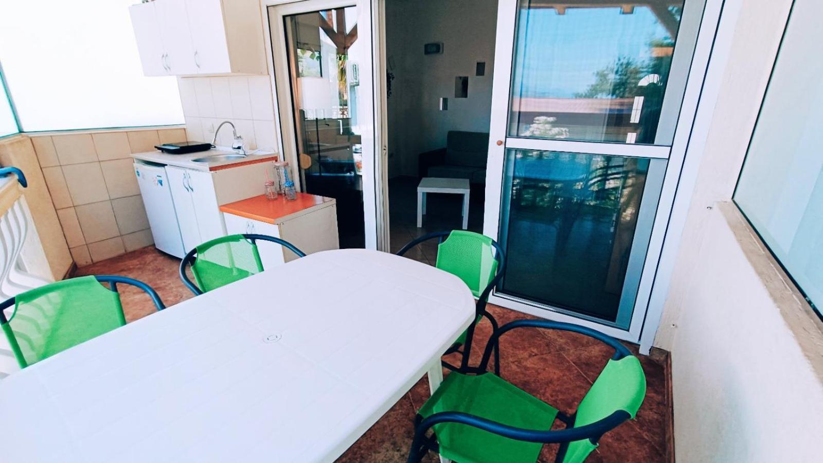 Beach Apartment With Beach Chairs N.1 Utjeha Pokoj fotografie